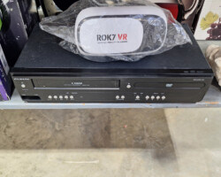 ROK7 VR headset on DVD player